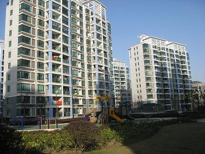 摩卡小城2室2厅1卫南朝向5800.00元/月出租