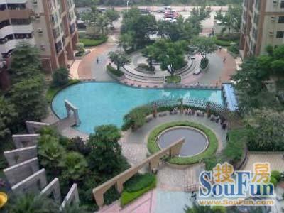 华景新城3室2厅2卫南朝向6800.00元/月出租