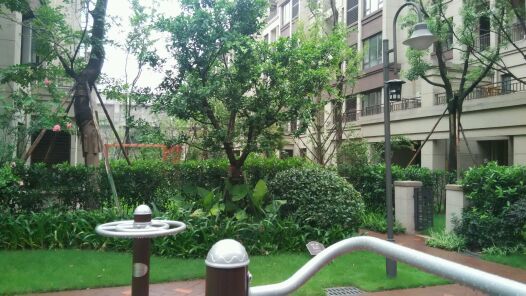 龙湖u城听蓝湾 外景图