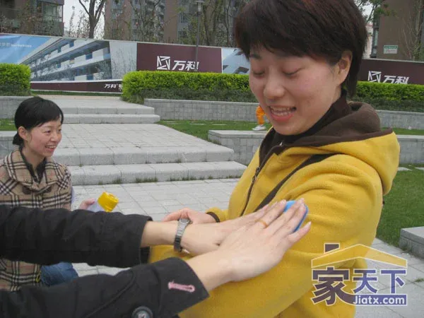 ����鿴��һ��: img_7