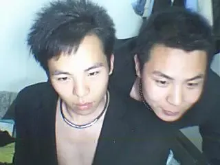 ����鿴��һ��: ��Ƭ 077