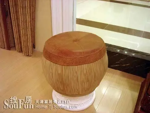 点击查看下一张: 豪美斯--休闲椅--零售价3780