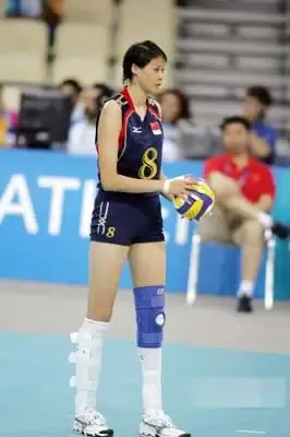 ����鿴��һ��: �й�����ʢ�¾���ʮ����Ů
