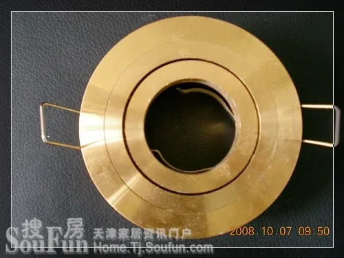 点击查看下一张: 一等吊顶