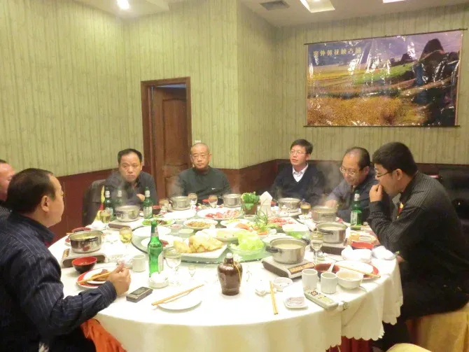 ����鿴��һ��: �й�ʳƷ��ȫ���������ί��ִ�����鳤������һ�и�ɽ����ͬ���е��п��� 