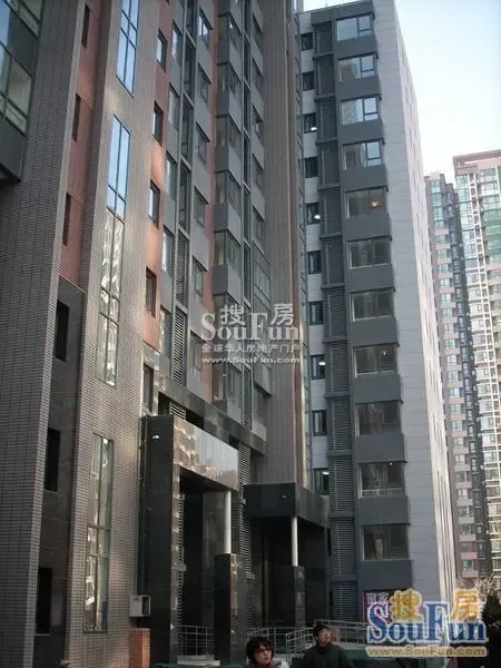 东恒时代三期3室2厅2卫东南朝向11000.00元/月出租