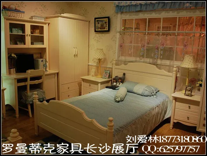 点击查看下一张: 罗曼蒂克家具长沙展厅14