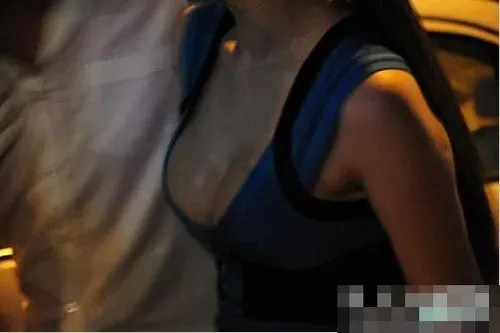 爆乳海归女图片