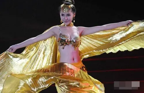 广西 森林小姐图片
