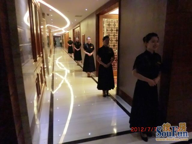 向阳平价海鲜_向阳商店谱_向阳弹弓图片(3)