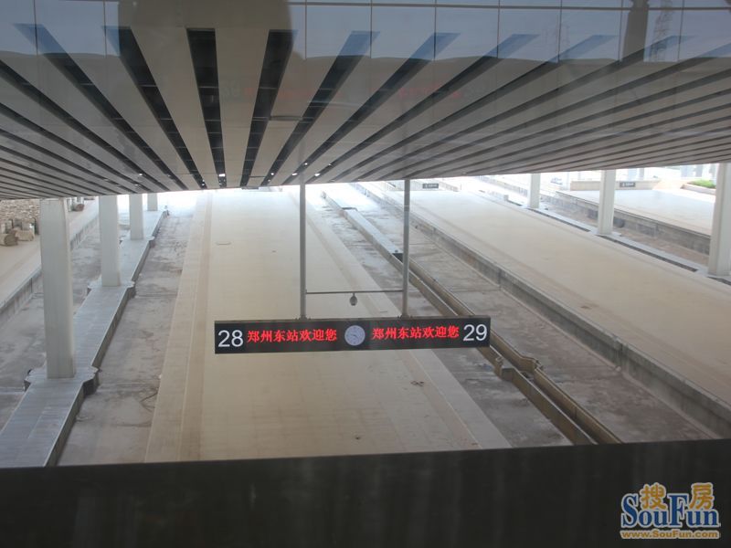 深入郑州高铁站内部,拍的几张照片