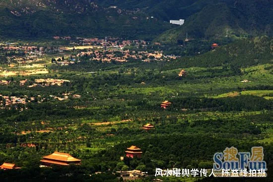 十三陵鸟瞰