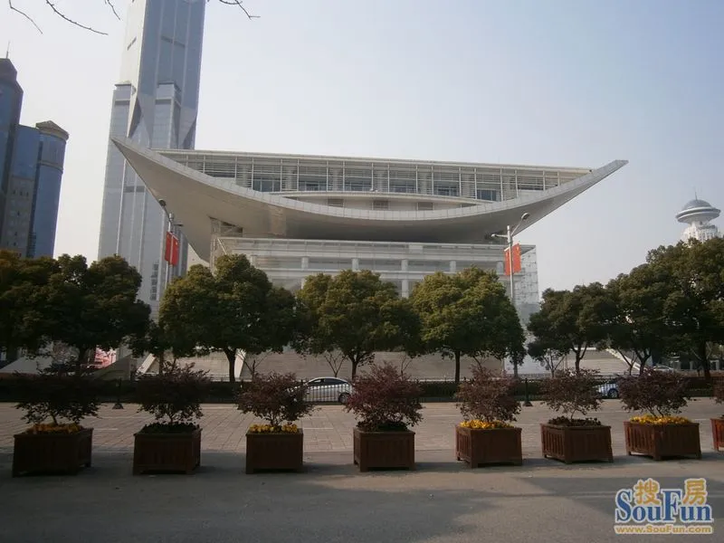 上海人民广场见闻
