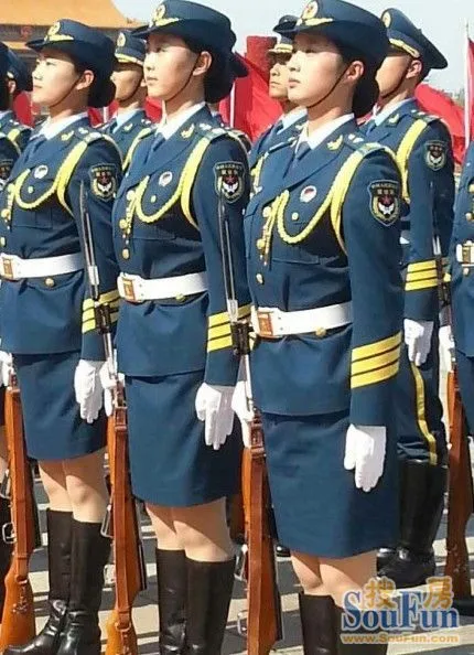 【女兵组图】揭秘三军仪仗队女兵:北京军区如何挑选尖子生