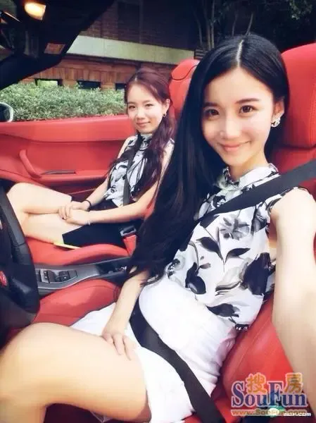 准妈妈美女硕士毕业照图片