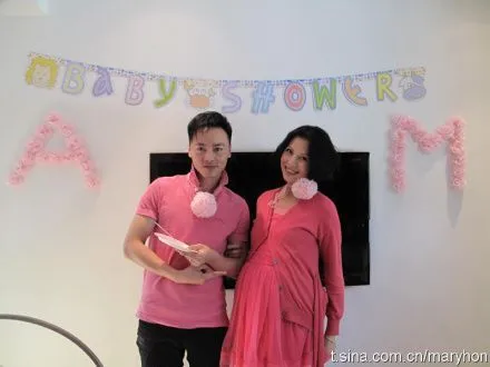 蔡少芬孕妇照