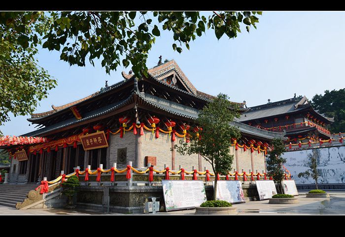 ╭╯★╭╯九龙仙境:西樵山宝峰寺╭╯★╭╯