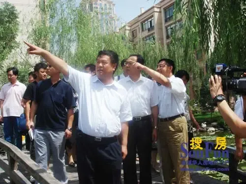 按此在新窗口浏览图片
