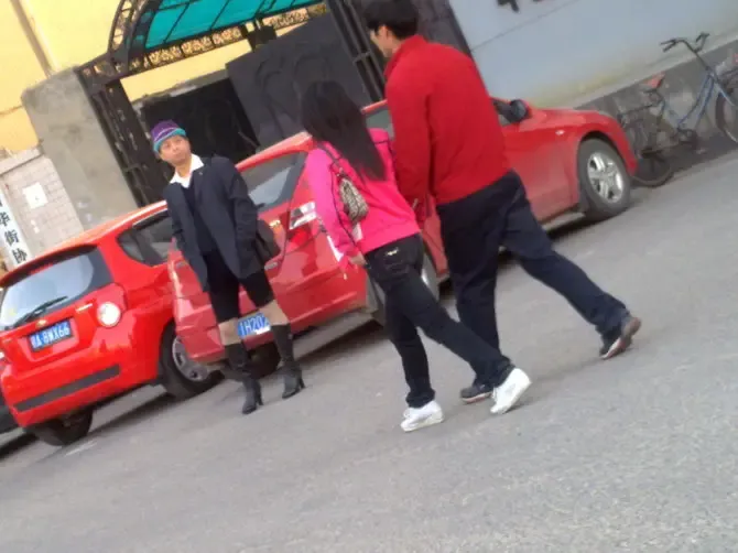 丝袜男图片
