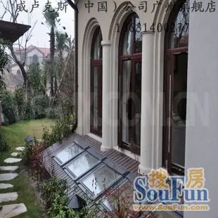 好看的别墅地下室采光通风井