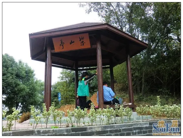 5000米亭子间隔猜成语_亭子简笔画(3)