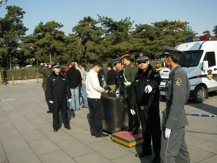按此在新窗口浏览图片