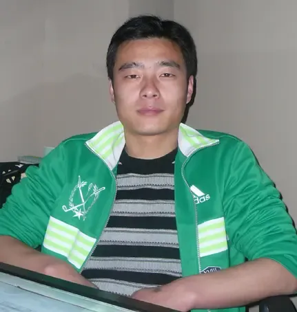 ����鿴��һ��: P1060222