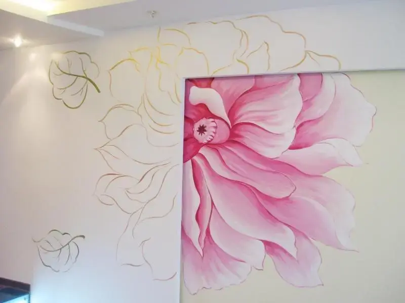 手绘壁画,也叫墙体彩绘,就是画在家中墙壁上的画,图案可以根据自己的