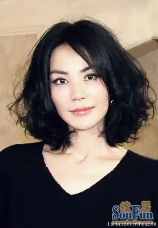 王菲  